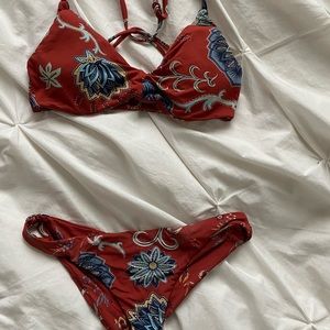 Roxy bikini set